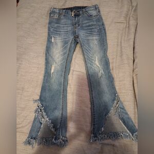✨SOLD✨ CROSSPOST❤️🤍💙Hayden Girls flared jeans